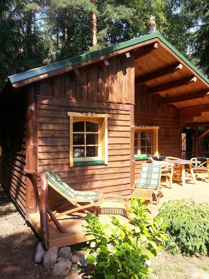 Holzhaus Waldwichtel Am Wald Und See نيوروبين المظهر الخارجي الصورة