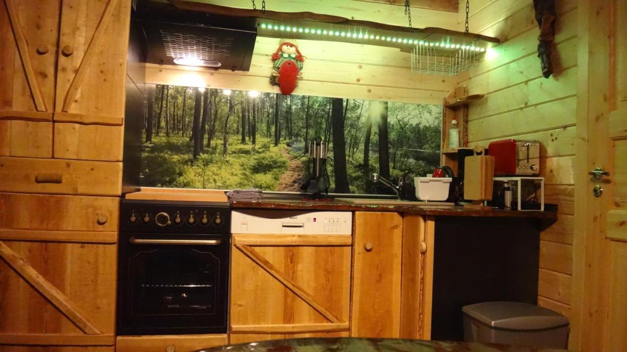 Holzhaus Waldwichtel Am Wald Und See نيوروبين المظهر الخارجي الصورة